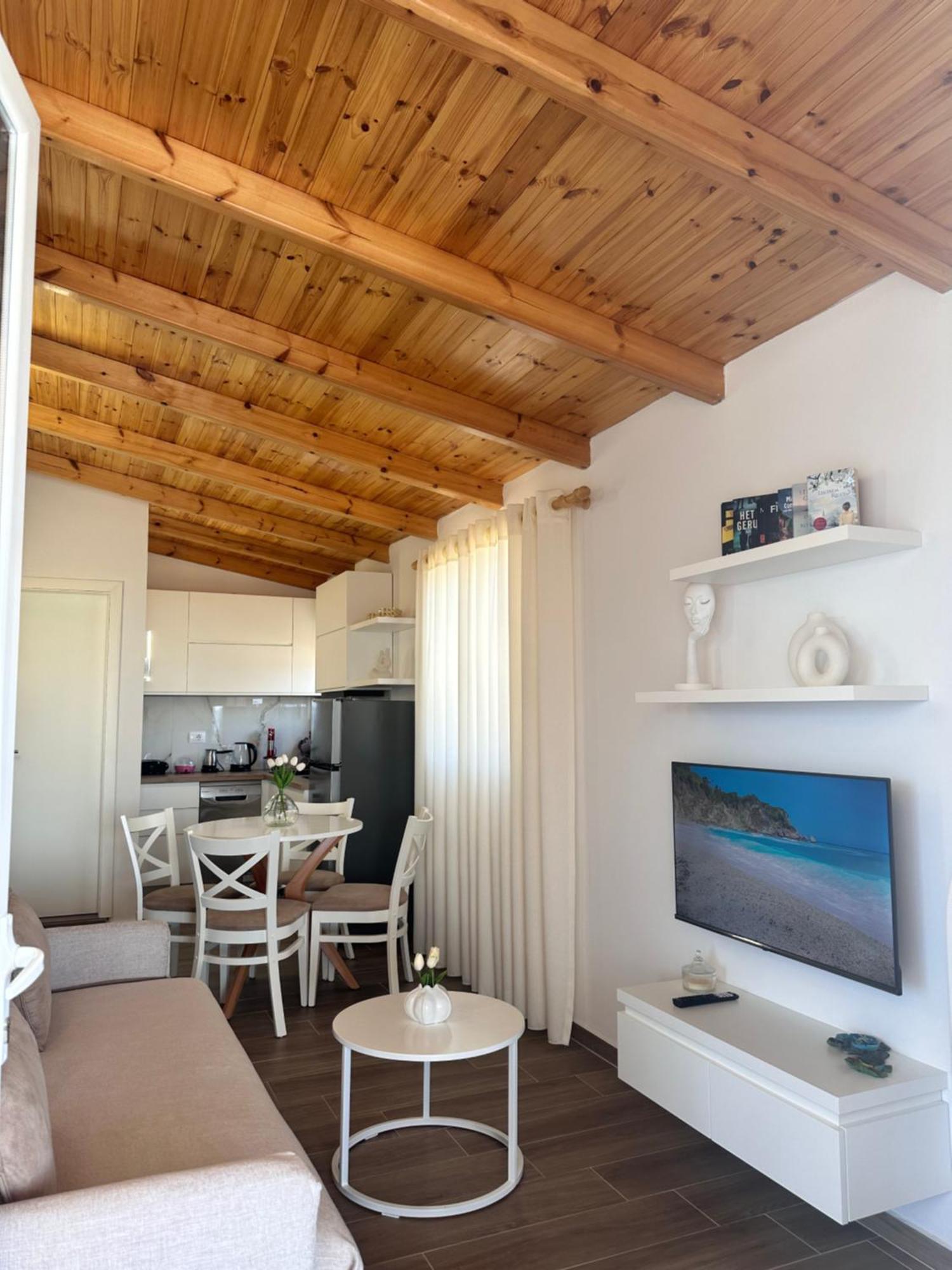 Panoramic Views Of Saranda Apartman Kültér fotó